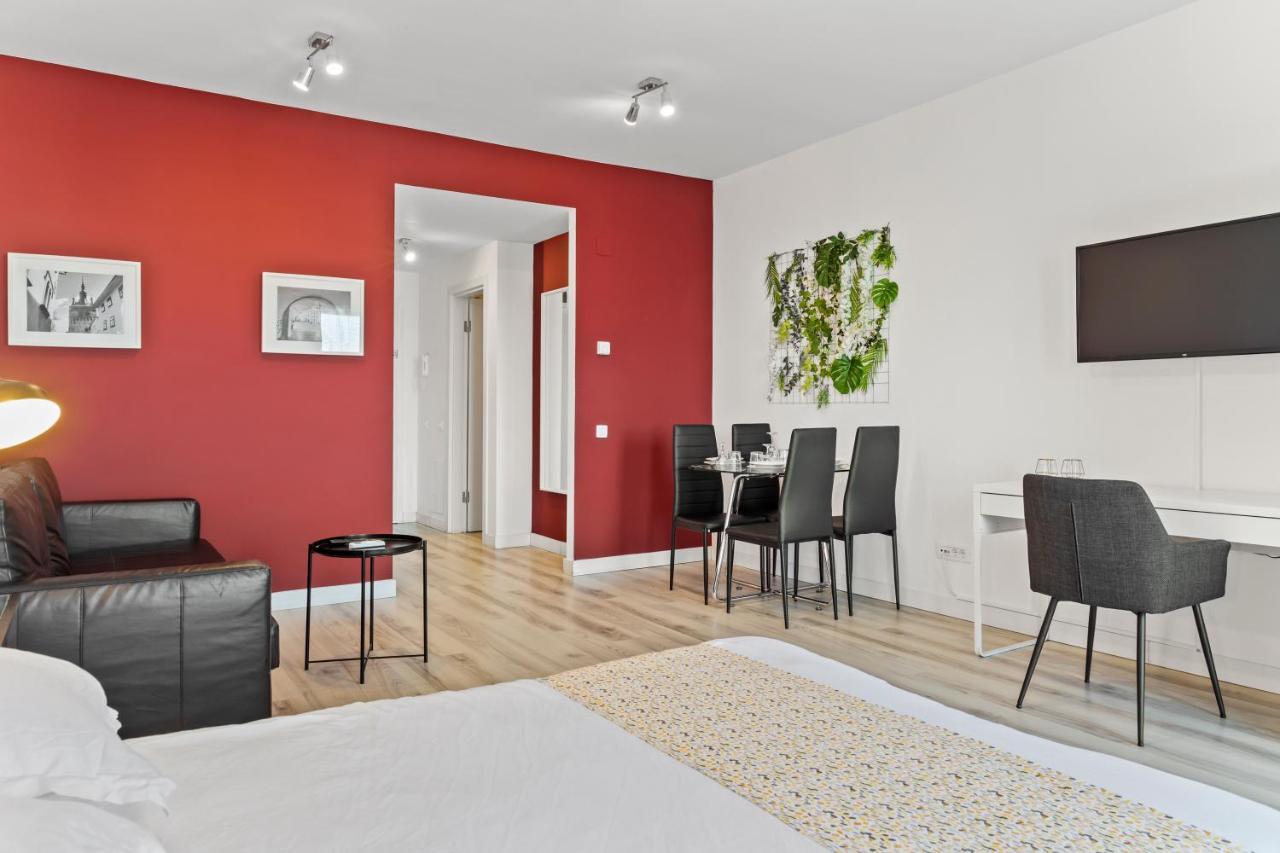 Aquarius: Upscale Flat In The Heart Of Bucharest! Διαμέρισμα Εξωτερικό φωτογραφία