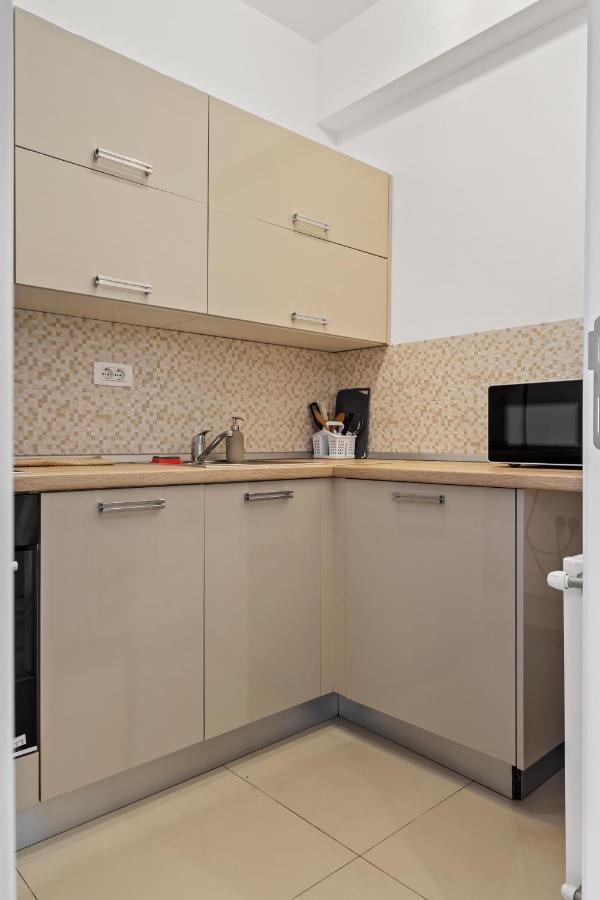 Aquarius: Upscale Flat In The Heart Of Bucharest! Διαμέρισμα Εξωτερικό φωτογραφία