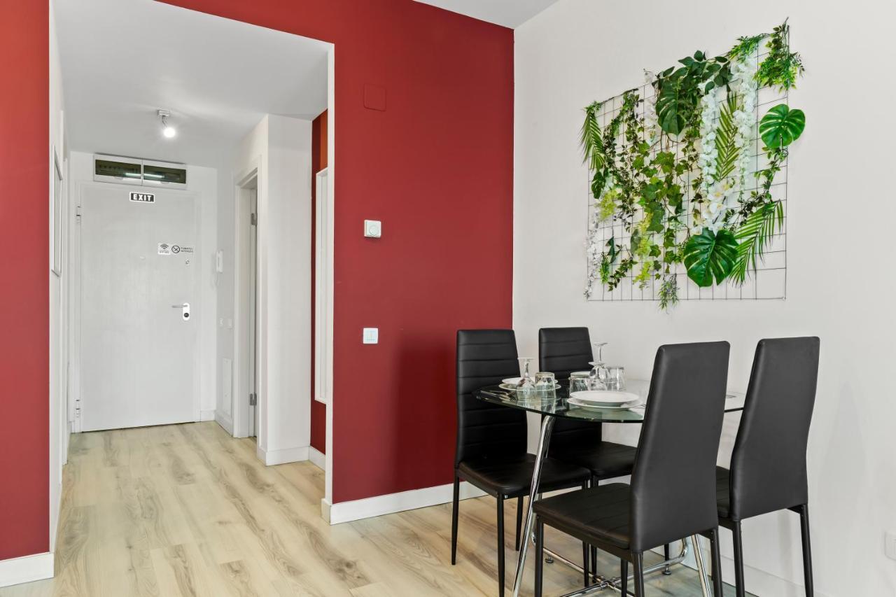 Aquarius: Upscale Flat In The Heart Of Bucharest! Διαμέρισμα Εξωτερικό φωτογραφία