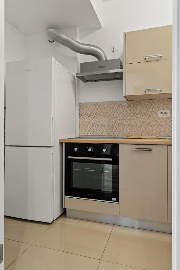 Aquarius: Upscale Flat In The Heart Of Bucharest! Διαμέρισμα Εξωτερικό φωτογραφία